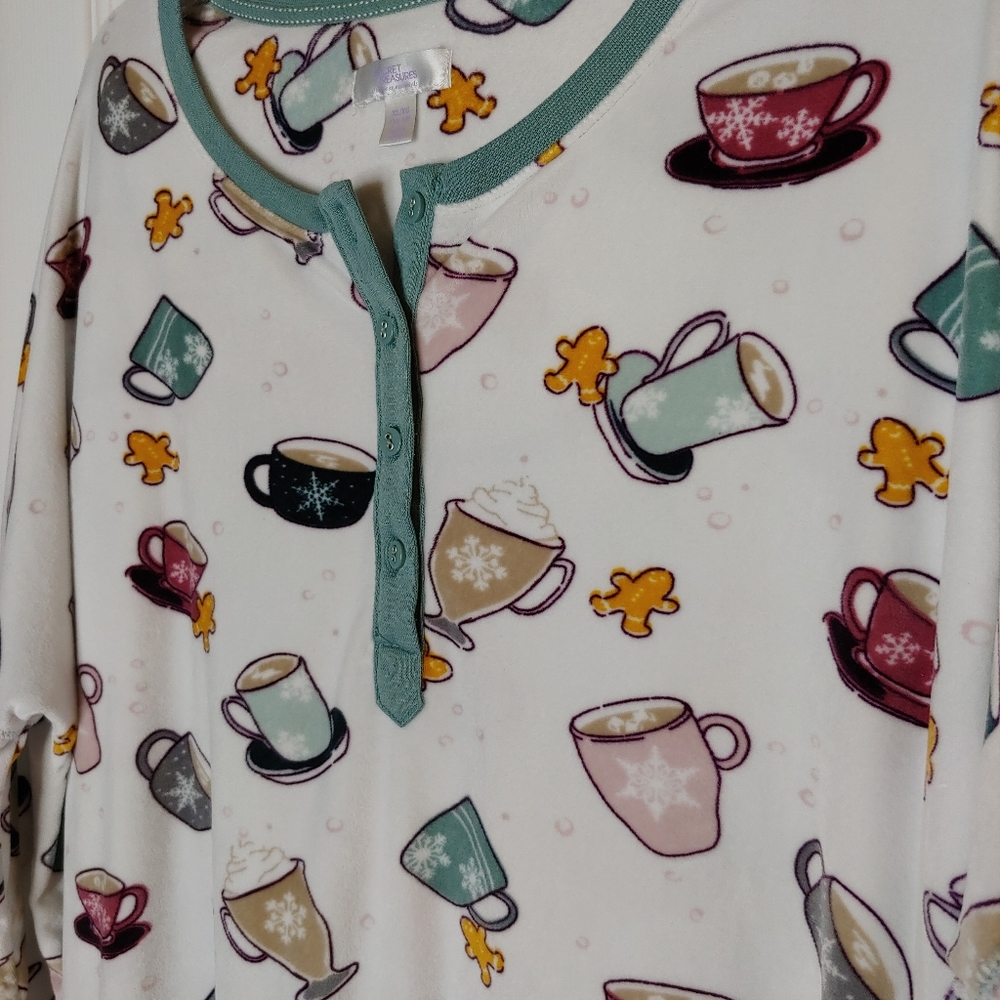 Secret Treasures cocoa gingerbread PJs EUC - Picture 7 of 8